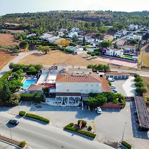 Hotel Hotel&restaurant Figueres Parc, Los Hostalets de Llers